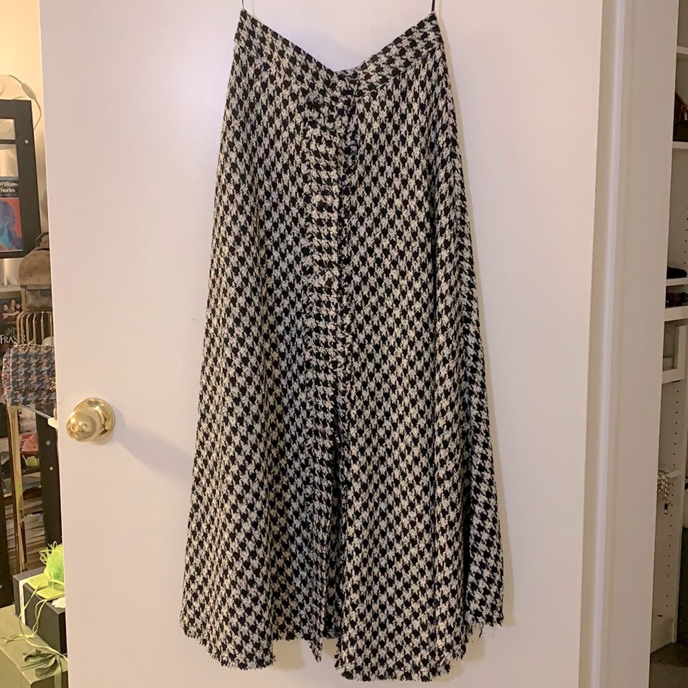 Zara wool Houndstooth maxi skirt with buttons